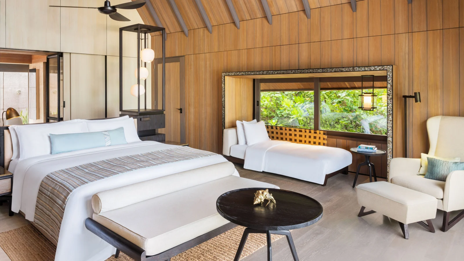 St. Regis Maldives Vommuli Resort